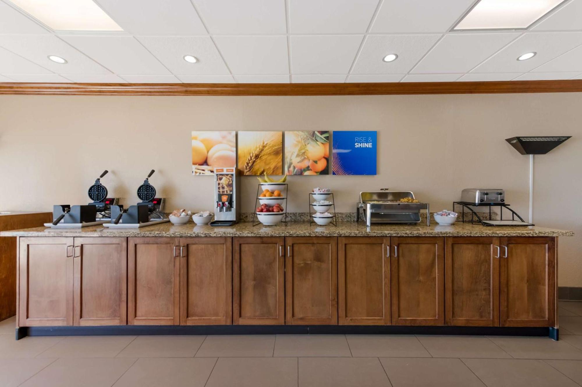 Comfort Inn South Oceanfront Nags Head Dış mekan fotoğraf