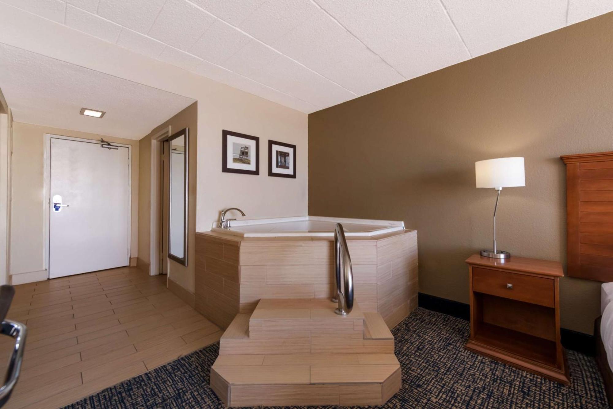 Comfort Inn South Oceanfront Nags Head Dış mekan fotoğraf